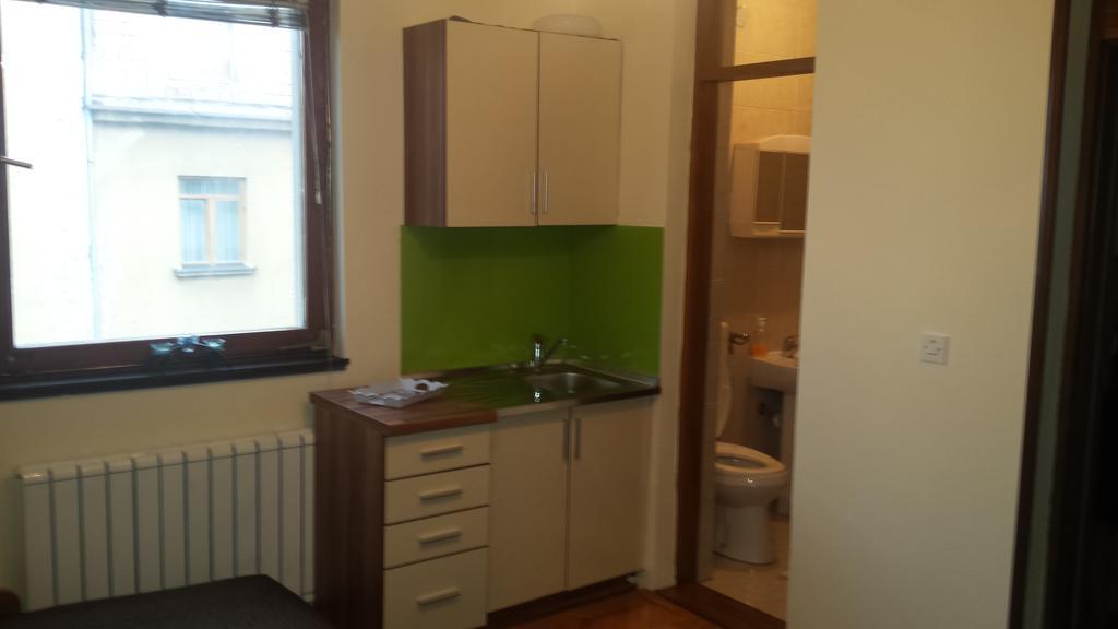 Mini Central Apartment Sarajevo エクステリア 写真